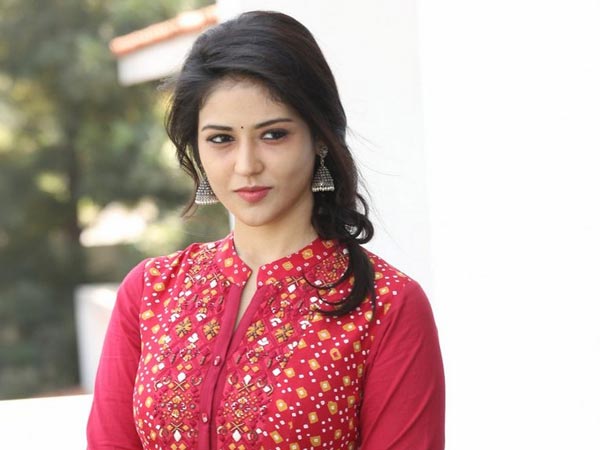 తెలుగు హీరోయిన్లు అయితే