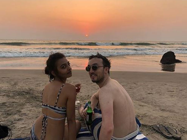 రాధిక ఆప్టే సత్తా చాటుతూ..