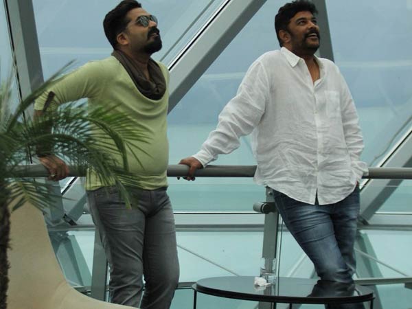 అత్తారింటికి దారేది రీమేక్