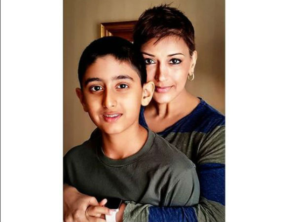 సోనాలిపై రచయిత ప్రశంసలు
