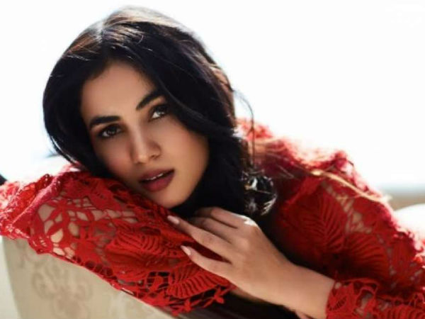 బాలయ్య హీరోయిన్కు ఛాన్స్