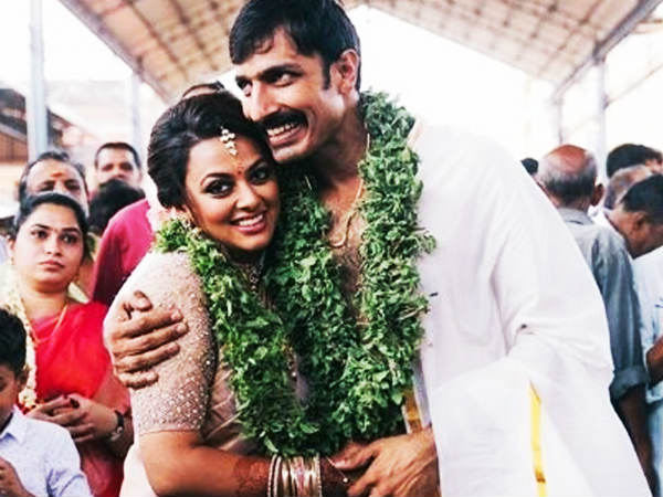 ప్రియురాలితో తెలుగు విలన్ హరీష్ ఉత్తమన్ రహస్య వివాహం, ఫోటోస్ లీక్