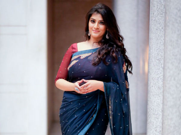 కోమలవల్లిగా వరలక్ష్మి