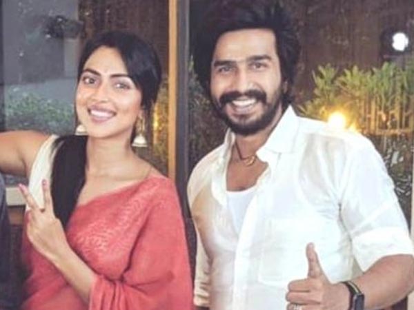 నా పెళ్లి వార్త స్టుపిడ్ అని