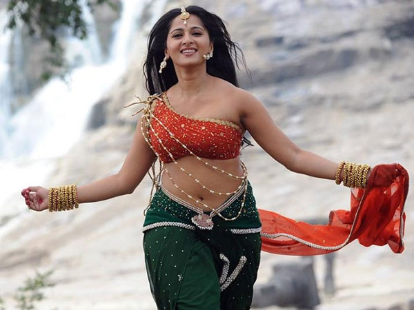 శృంగార దేవతలా...