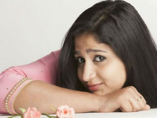 డ్రైవర్ బినయ్ అబ్రహంతో కలిసి