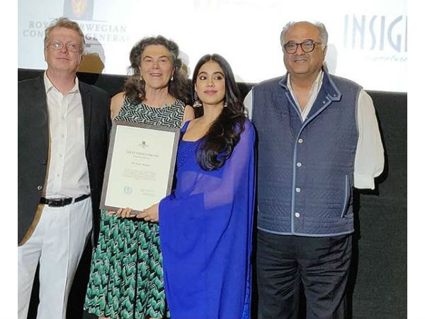 Jhanvi Kapoor Jhanvi Kapoor