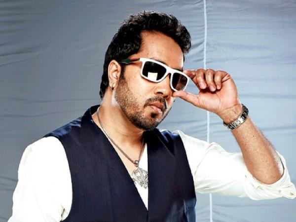 బ్రెజిల్ యువతిపై వేధింపులు