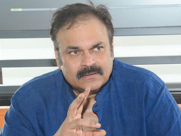 ఝాన్సీ రాణి చరిత్రలో సైరా