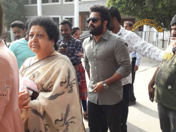ఏంటా గడ్డం