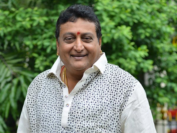 నాకు రాజకీయ దురద ఉంది