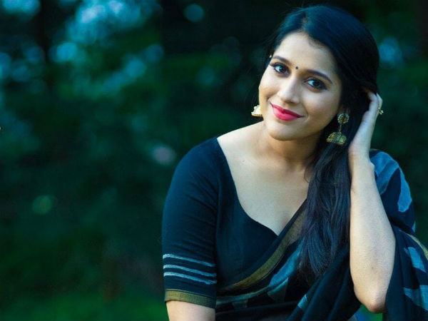 అలాంటి సీన్లు చేయడానికి సిద్ధమే