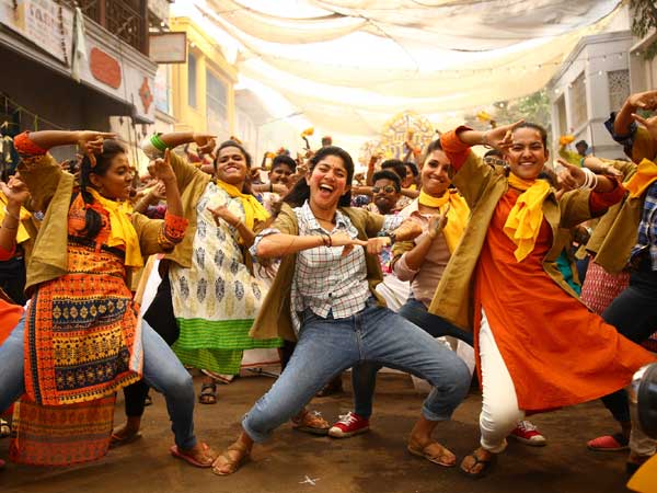 సాయిపల్లవి మహిళా నేతగా