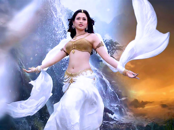 బాహుబలి మూవీతో