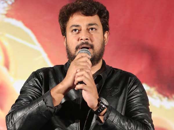 చైల్డ్ ఆర్టిస్ట్గా జీవితాన్ని ప్రారంభించి
