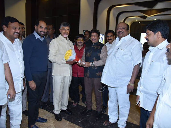 ఇది ఒక చరిత్ర