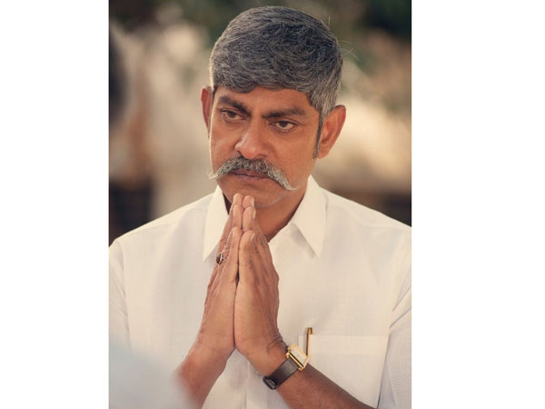 వైఎస్ జగన్ తాత రాజారెడ్డి పాత్రలో జగపతి బాబు