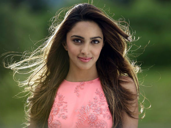 బాలీవుడ్లో కరణ్ జోహర్తో