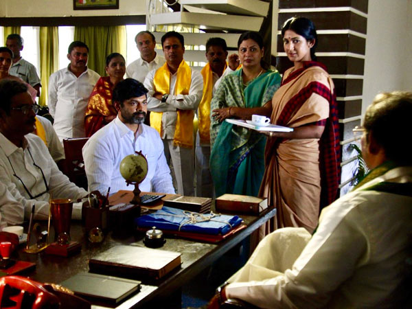 వర్మకే అవకాశం వచ్చిందా