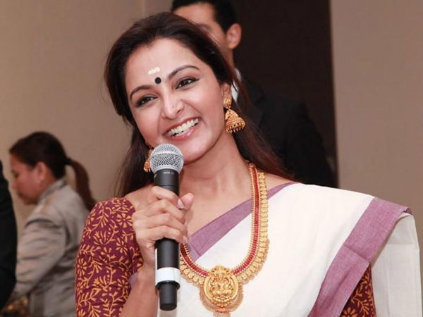 వయసులో పెద్ద