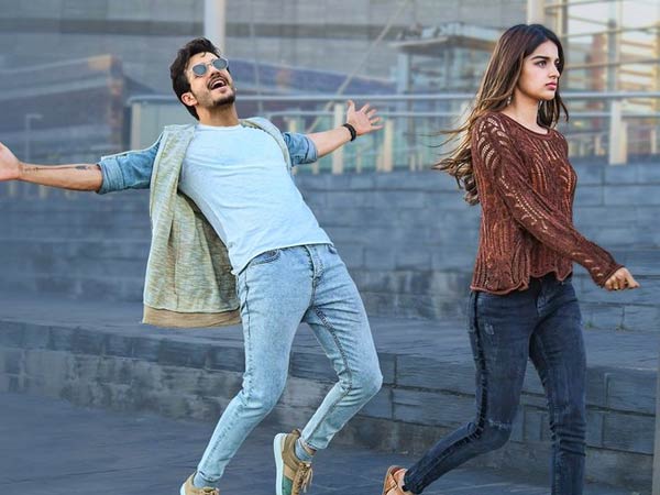అఖిల్ తొలి రెండు చిత్రాలకు