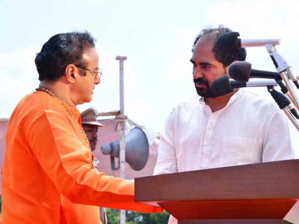 డైరెక్టర్ క్రిష్ టేకింగ్