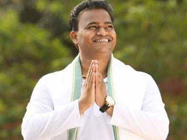RRR, సైరా లాంటి చిత్రాల్లో