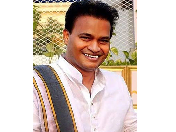 ఎఫ్2 మూవీతో టాలీవుడ్లోకి