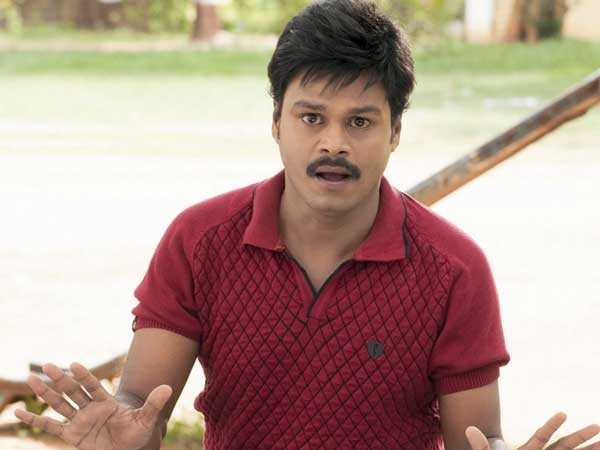ఎక్కడా కాంప్రమైజ్ కాకుండా