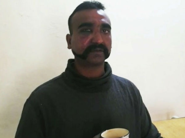 పాక్ చెరలో అభినందన్
