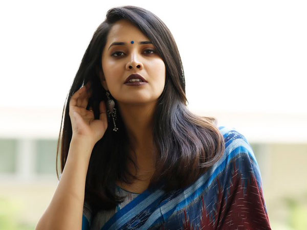 ఘాటుగా అనసూయ స్పందన