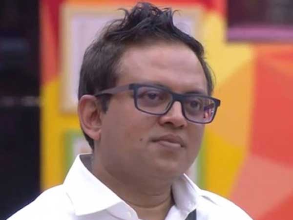 నేరపూరితంగా ప్రవర్తిస్తున్న ఒక రౌడీ మూకకు