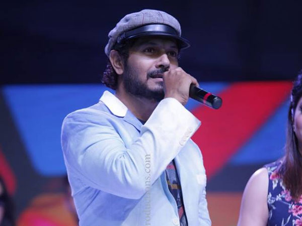 ఇలా చేయడం సరికాదని ఏడ్చాను