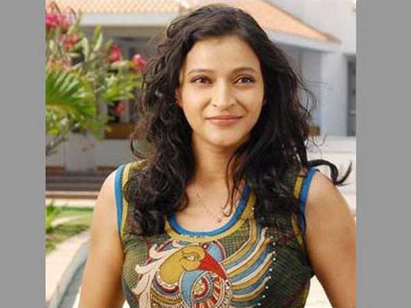 Mahesh Sister Manjula planning to produce movie with Nani Mahesh Sister Manjula planning to produce movie with Nani