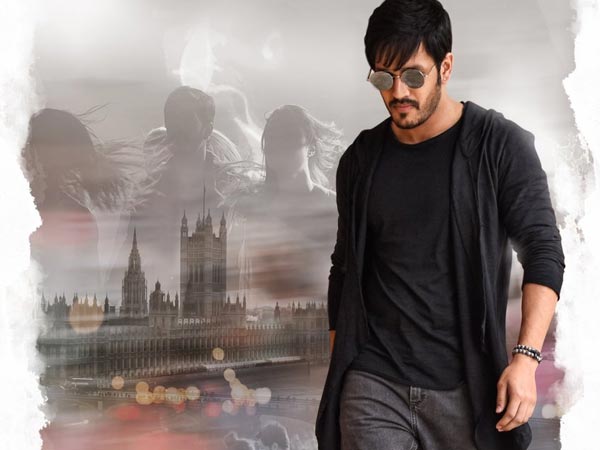 క్రేజీ డైరెక్టర్ సీన్లోకి