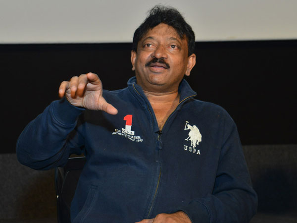 మహాత్మాగాంధీ ఉదాహరణగా