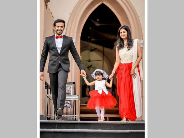 ఫ్యామిలీతో హ్యాపీ