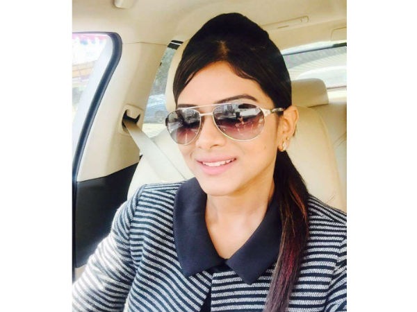 కోటి రూపాయలు కావాలంటూ