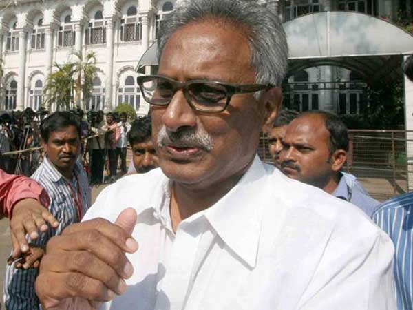 ఎవరూ దాడి చేయలేదు