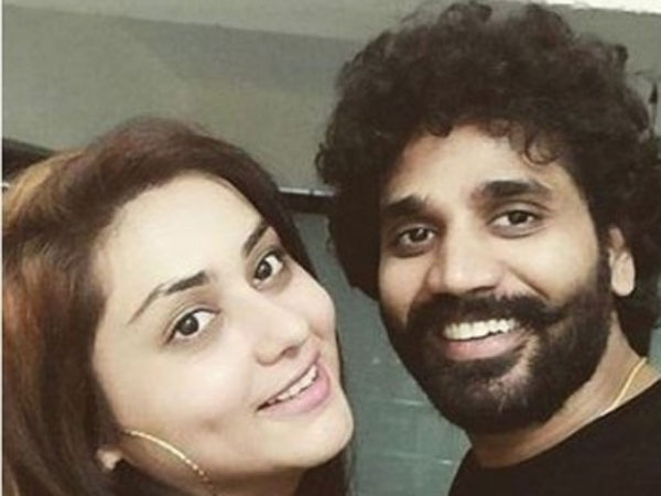 పోలీసులతో దురుసుగా