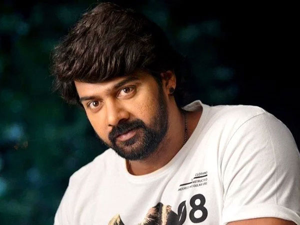 Naveen Chandra To play villain role in Dhanush movie Naveen Chandra To play villain role in Dhanush movie