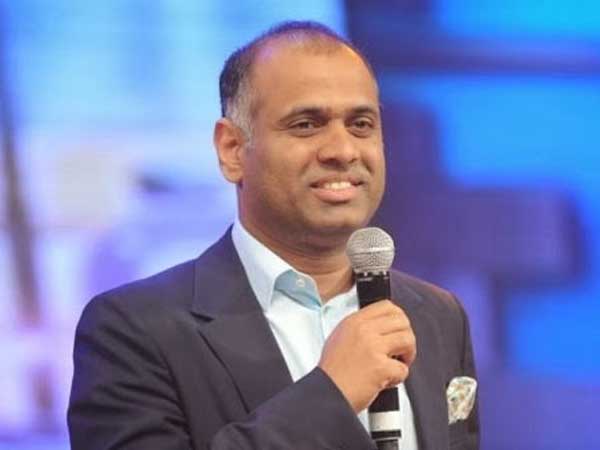 అతడొక క్రిమినల్