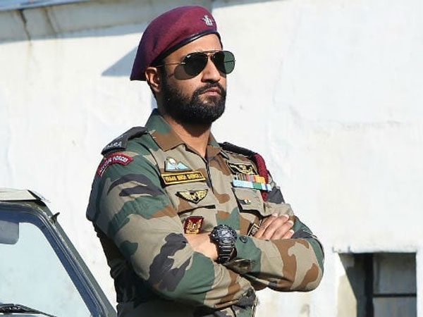 తొలి ఆట నుంచే భారీ కలెక్షన్లు