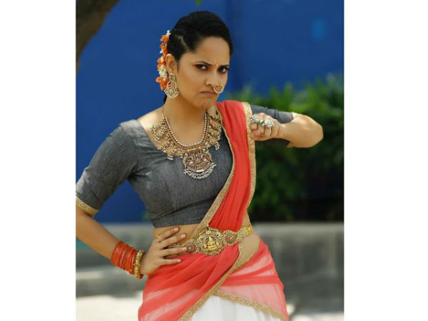 సింగిల్ ఫెర్ఫార్మర్గా అనసూయ