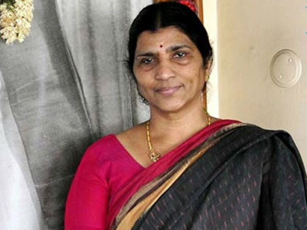 లక్ష్మీ పార్వతిపై కేసు