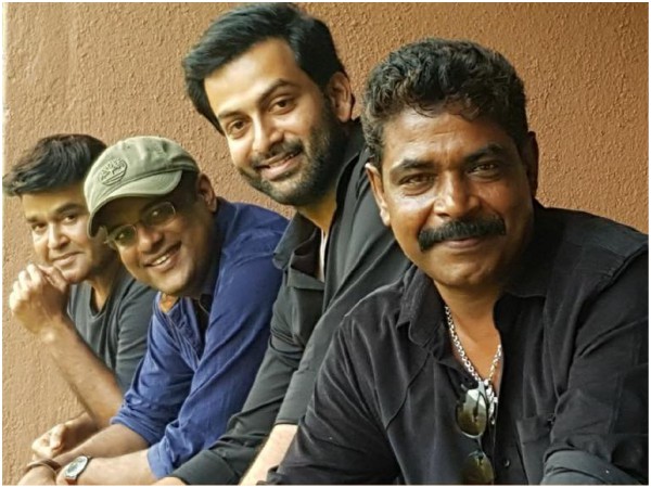 ఇప్పటికీ తగ్గని డిమాండ్
