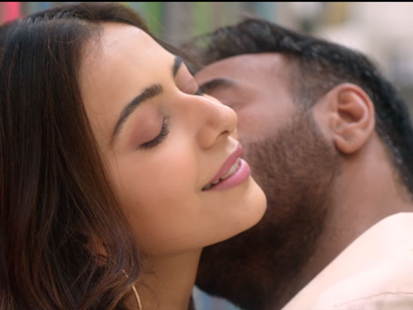 రకుల్, అజయ్ కెమిస్ట్రీ హాట్ టాపిక్