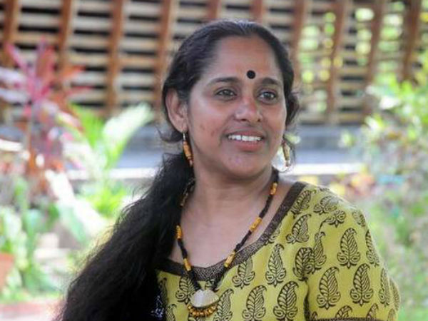 విచిత్రమైన ప్రశ్నలతో