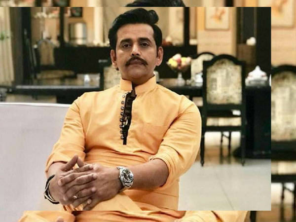 Actor Ravi Kishan produce PM Narendra Modi biopic in Bhojpuri Actor Ravi Kishan produce PM Narendra Modi biopic in Bhojpuri