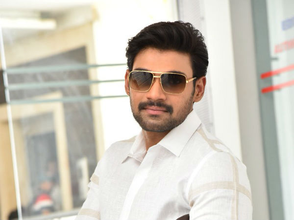 అమ్మ, తమ్ముడు ఎమోషనల్గా